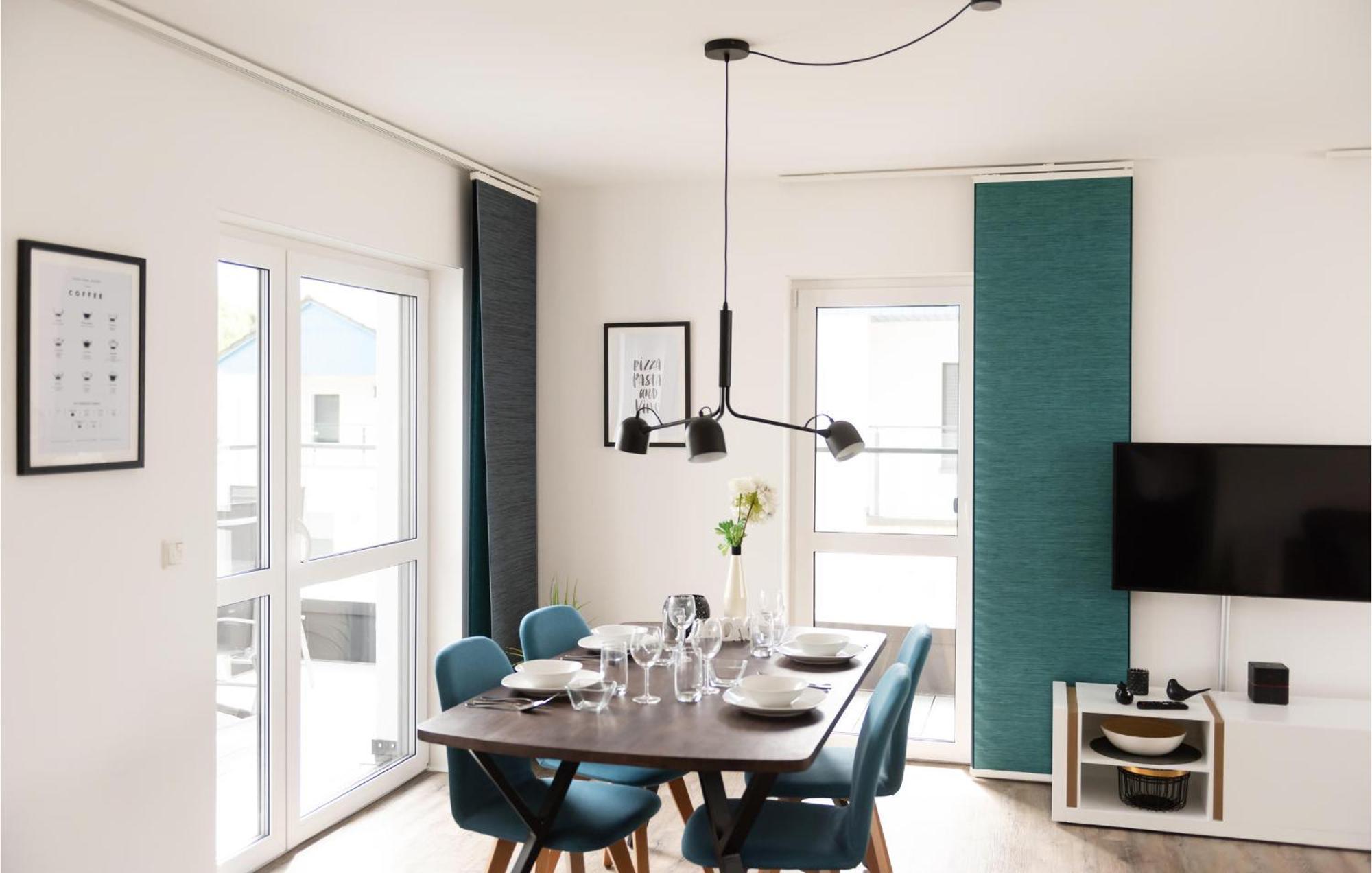 Amazing Apartment In Rechlin With Kitchen Exterior photo